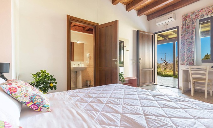 Leverano House | 3205 Tenuta Cavalieri - Camera Matrimoniale