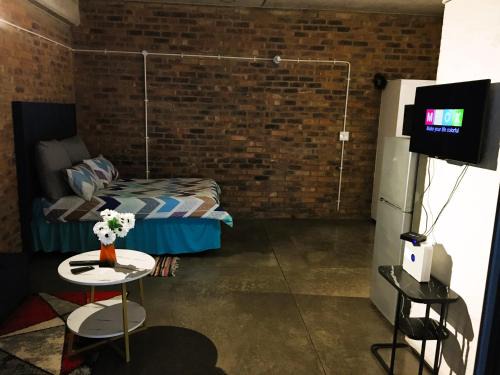 Downtown Johannesburg Bed & Breakfast | 323 Craftsmenship, Maboneng