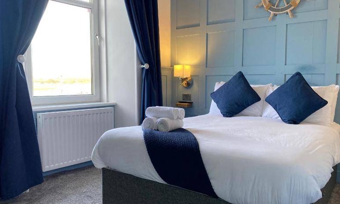 Irvine Bed & Breakfast | 33 m² Bed and breakfast ∙ 4 guests