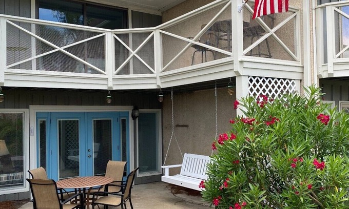 Saint Helena Island Villa | 338 Capt John Fripp Villa W/Cart, Cards Available!