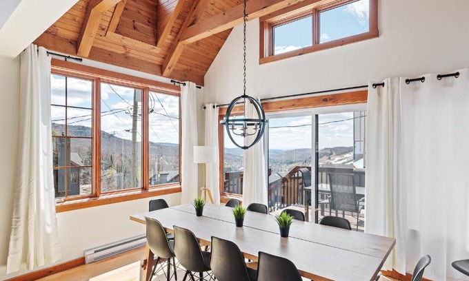 Stoneham Ski Chalet | 34- Chalet à louer à Stoneham