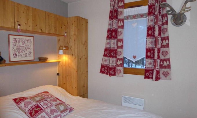 Pralognan-la-Vanoise Apartment | 34 m² Apartment ∙ 2 bedrooms ∙ 6 guests