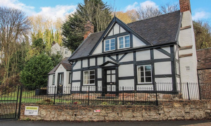 Coalbrookdale Cottage | 34 The Wharfage