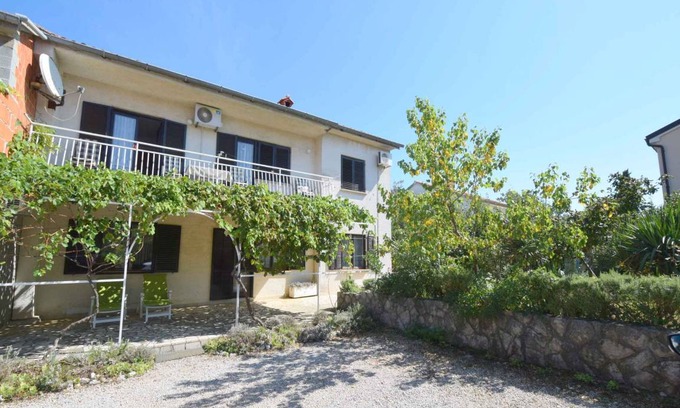 Municipality of Omisalj Apartment | 35 m² Apartment ∙ 4 guests