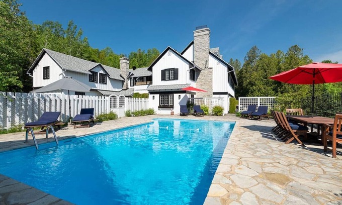 Pointe-au-Pic Cottage | 356 · Les Immeubles Charlevoix - 356