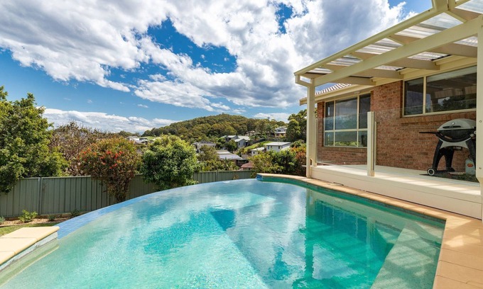Forster House | 36 Churchill, Relax for your next family holiday in this quiet street near beautiful One Mile Beach.