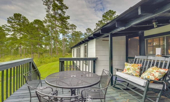Fowlstown Apartment | 3670 N Meridian Rd. P2