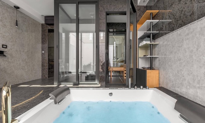 Mesagne Apartment | 3737 La Catedral by Barbarhouse