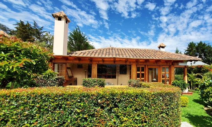 Cotacachi House | $39/night, gorgeous views, safe and walkable!