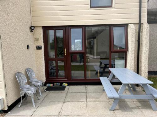 St. Agnes Apartment | 39 Perran View Your Home Away from Home in Cornwall