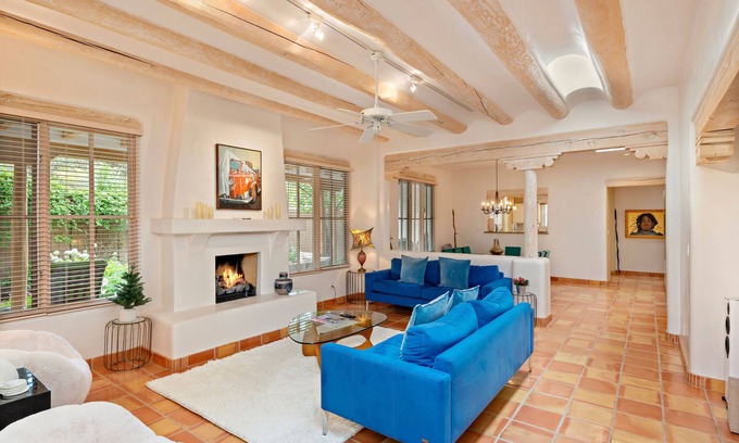 Quail Run House | 3BD Home for 6 - Quail Run - Golf, Tennis Courts, Pool & More!