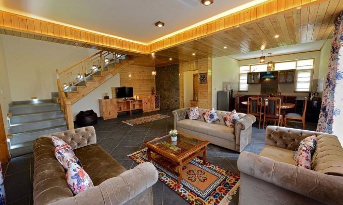 Naggar Cottage | 3BHK Luxury Cottage in Treetops Cottage,Manali