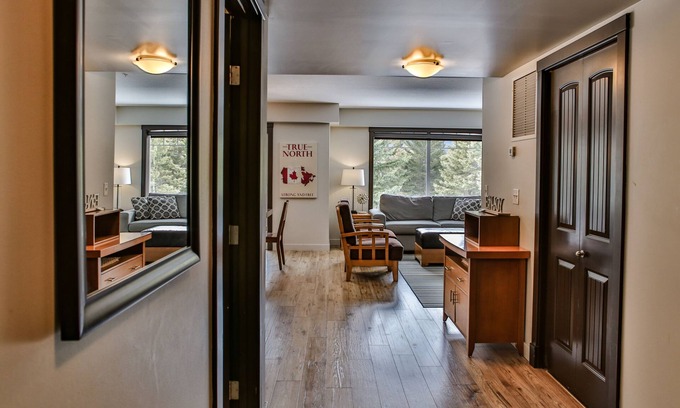 Dead Man's Flats Resort | 3BR, 1250SQFT, NATURE, HOT TUB, KING BEDS, PETS OK