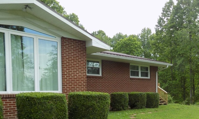 Haysi Cabin | 3BR/1BA Private Suite - Private Entrance, Deck, Bedrooms, and Exclusive Bathroom