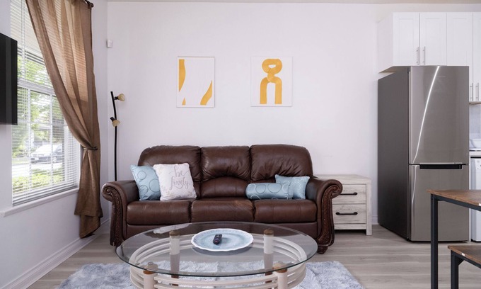 Surrey House | 3BR 2BA Surrey Home | Quiet & Convenient