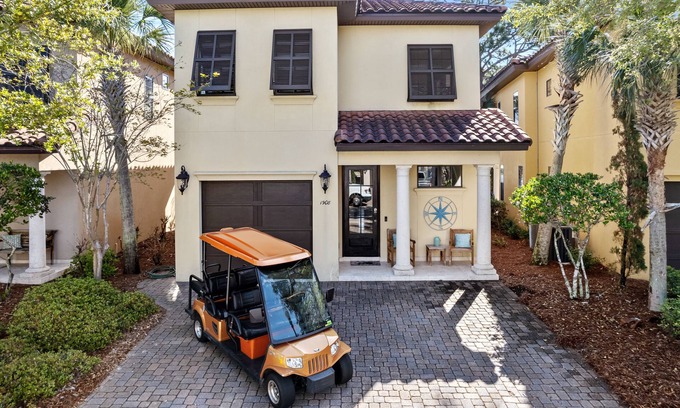 Villa Lago House | 3BR Beach Villa w/6-Seat GOLF CART! Near Pool & Baytowne. Covered Patio. Tram