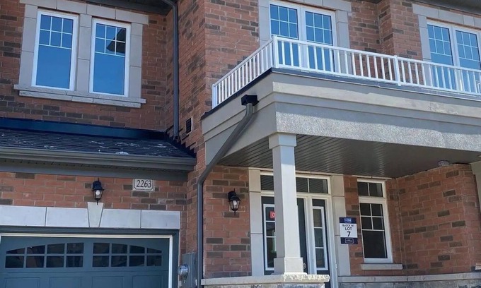 Alcona House | 3BR new & cozy vacation home near Friday Harbour