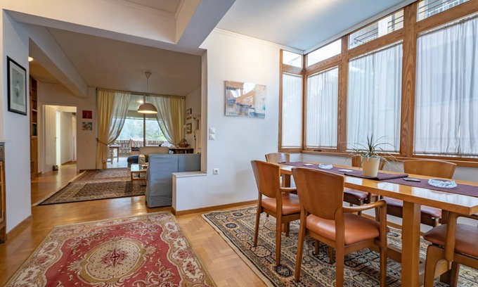 Papagou-Holargos Apartment | 3BRM Flat in Chalandri - Near Metro by ΜΡS