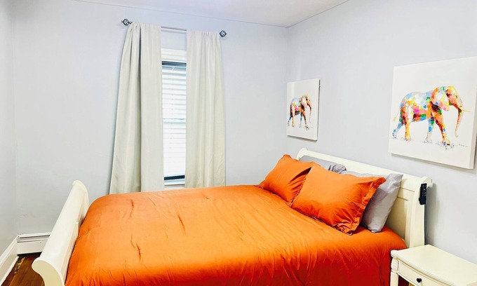 Pawtucket Apartment | 3BRplushGem,ClosetoAll,Brown,RIC,casino,Downtown,MBTAstation,MASS and many more
