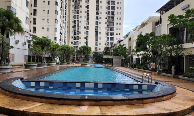 Old Jakarta Apartment | 3BRs Penthouse View Jiexpo free Netflix & Prime Video