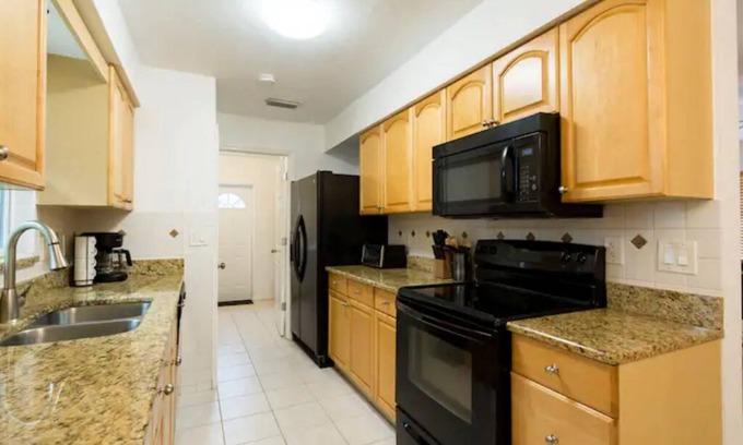 South Gate Ridge House | 4/2 Hibiscus House: Near Downtown SRQ/Siesta Key!