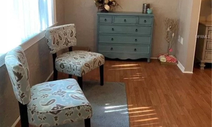 Winter Haven Condo | 4.4 miles to Legoland. Conveniently located near large highways and interstates.