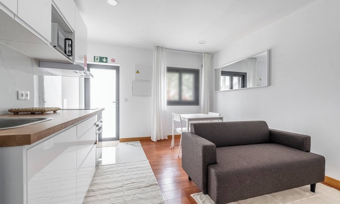 Caldelas House | 4.5 Local Accommodation