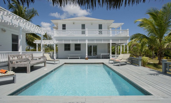 North Palmetto Point House | 4-Acre Estate on Banks Rd, House & Guest cottage, Pool, Calm Protected Beach