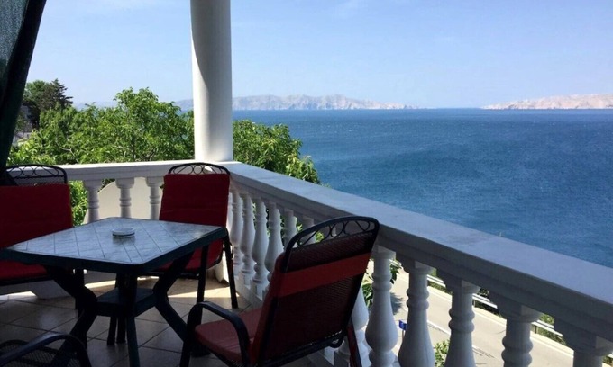 Vratarusa Apartment | 4*Apartman "Ana" No.2 - beach/bay, fantastic view of the sea and islands