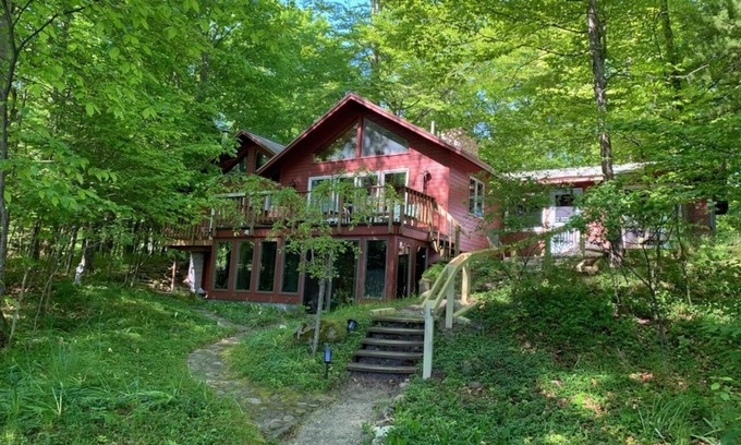 Traverse City House | 4 Bdrm Beach Front Home on Traverse Bay! Summer 2025 Openings!