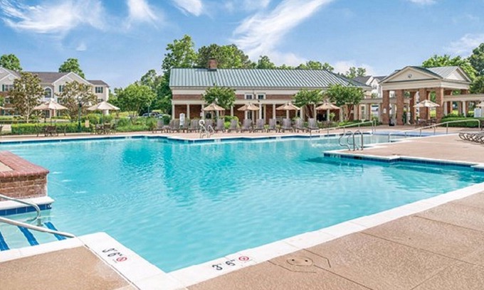 Berkeley Condo | 4 BDRM~ SLEEPS 12~ 2 LIVING RMS~2 KITCHENS~4 BATHS~INDOOR/OUTDOOR POOLS/HOT TUBS