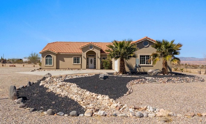 Littlefield Apartment | 4 Bdrm - UTV and GOLF J & Amy