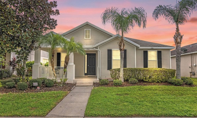 Kissimmee House | 4 Bed 3 Bath South Facing Pool Home with Spa 4986TV