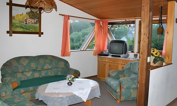 Putzborn Bed & Breakfast | 4-bed apartment - Neunkirchen mill