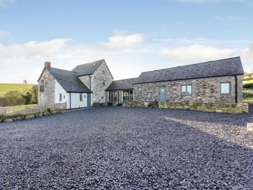 Llannefydd House | 4 Bed in Denbigh 62947