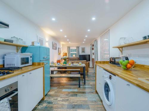 Gosforth House | 4 Bed in Gosforth 85807