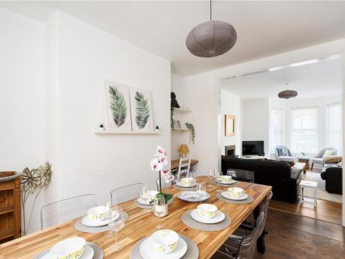 Hele House | 4 Bed in Ilfracombe 89563