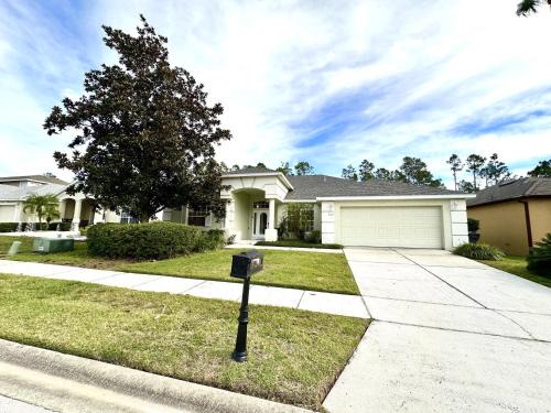 Highlands Reserve House | 4 Bed Pool Home On Golf Community