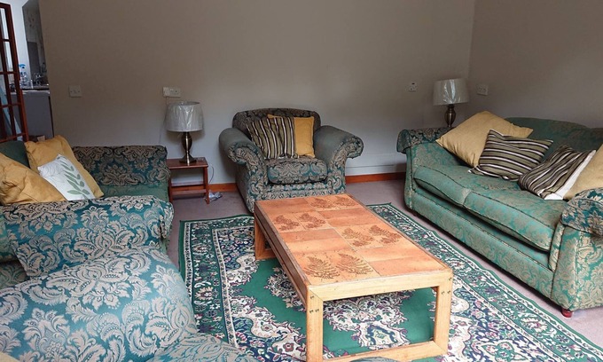Turriff House | 4-Bed Property in Converted Coach House in Turriff
