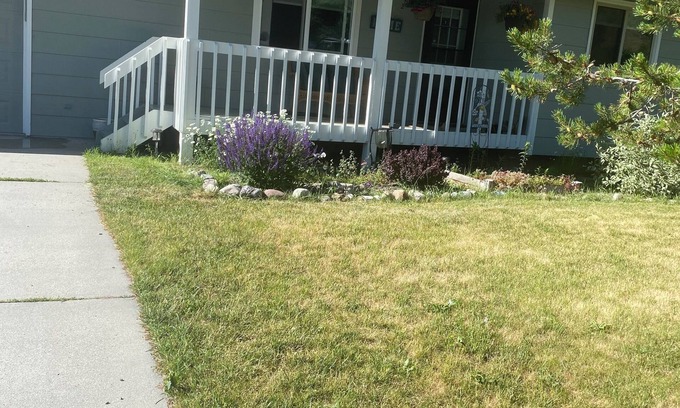 Heart of Missoula House | 4 bedroom 3 bath home on Easy street river and park outside back gate