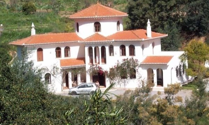 Barracao Villa | 4 Bedroom, 4 Bathroom Villa with Own Pool in Private Valley
