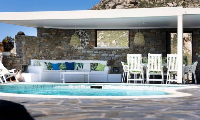 Mikri Vigla Villa | 4 bedroom, 4 bathroom Villa with sea views, a private pool, jacuzzi- sleeps 11+