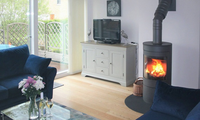Laverton Cottage | 4 bedroom accommodation in Somerford Keynes
