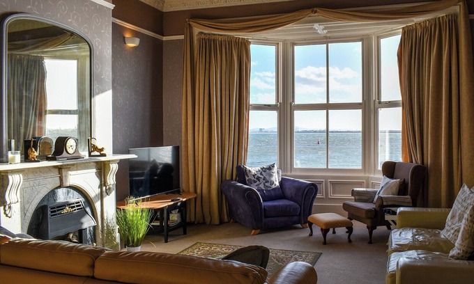 Hartlepool Cottage | 4 bedroom accommodation in Hartlepool