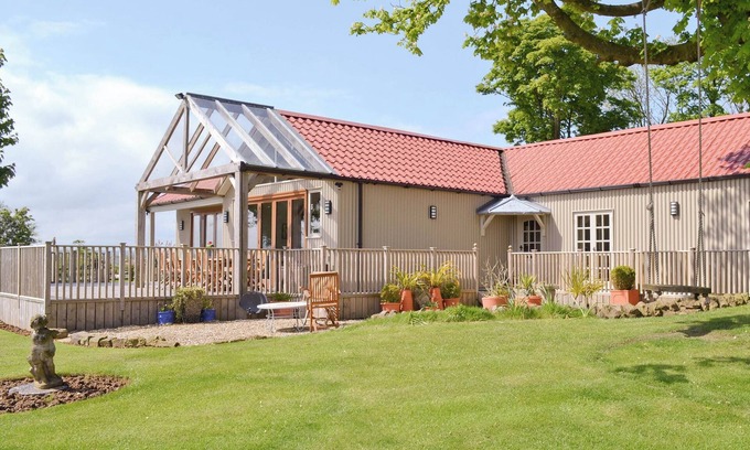 Cayton Cottage | 4 bedroom accommodation in Killerby, near Scarborough