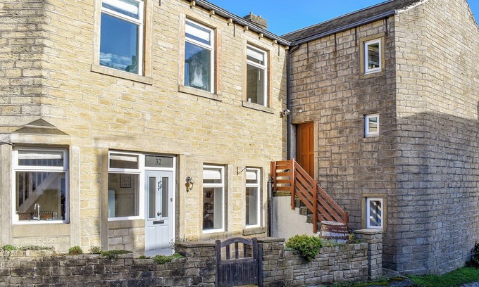 Hepworth Cottage | 4 bedroom accommodation in Holmfirth