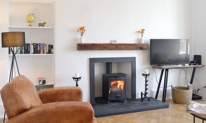 Prestwick Cottage | 4 bedroom accommodation in Prestwick