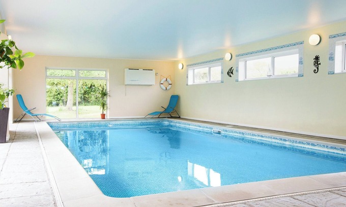 Stowmarket Cottage | 4 bedroom accommodation in Old Newton, near Stowmarket