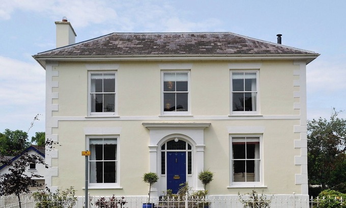 Aberaeron Cottage | 4 bedroom accommodation in Aberaeron