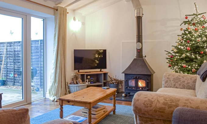 Redbrook Cottage | 4 bedroom accommodation in St Weonards, Ross-on-Wye